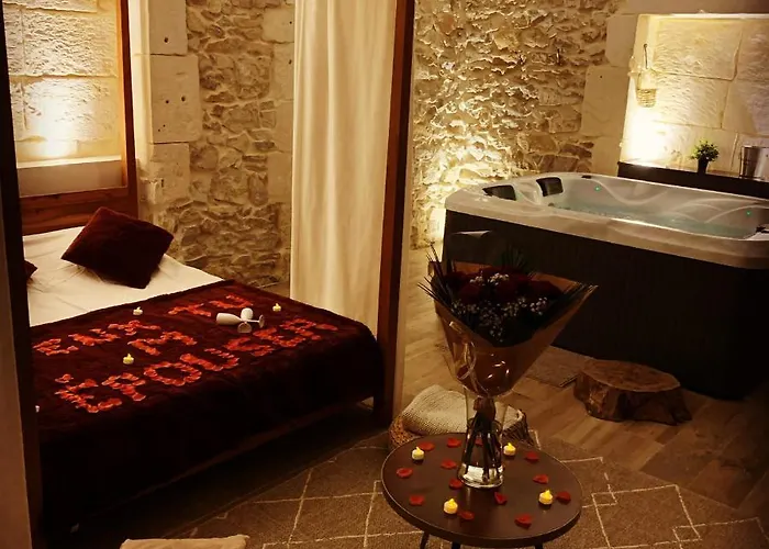 Suite De Caractere Avec Jacuzzi